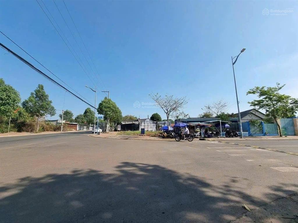 Hạ giá 500 triệu bán nhanh lô đất đẹp góc 2 mặt tiền hương lộ 2 hòa long, tp. bà rịa