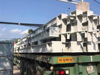 Xưởng mặt tiền quốc lộ 51 có cẩu trục xe container ra vào diện tích 700m2