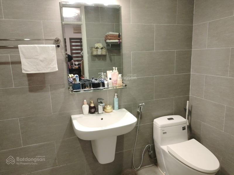 Bán nhà phố nguyễn khiết , hoàn kiếm 29m 4,05 tỷ ở ngay mặt ngõ ba gác tránh xe máy  0913 978 ***