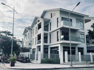 Bán nhà ven hồ tây phố võng thị, lô góc 3 thoáng 89m2 31 tỷ nâng tầm đẳng cấp  0913 978 ***