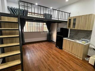 Bán tòa nhà chdv cạnh trường đh công nghiệp hà nội, ô tô thang máy doanh thu 56tr/t 7t, 9.9 tỷ