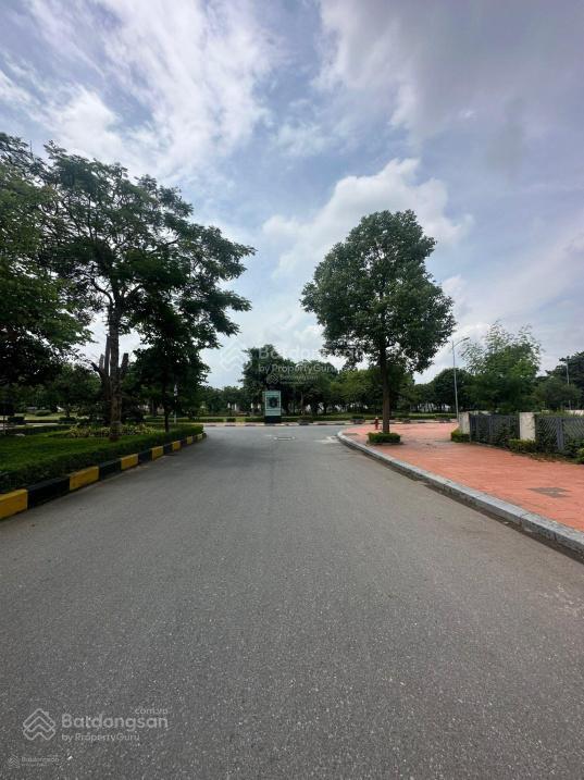 Giá tốt nhất thị trường  bt song lập 252m2 khu đô thị đặng xá. giá bán 31 tỷ thu về và có gia lộc