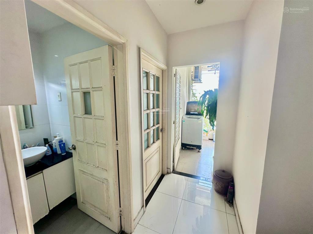 Bán căn góc cc the navita mặt tiền vành đai 2 giá 3ty6  0901 380 ***