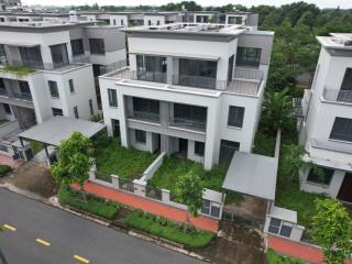Khách gửi bán song lập swanpark phân khu garden town 1