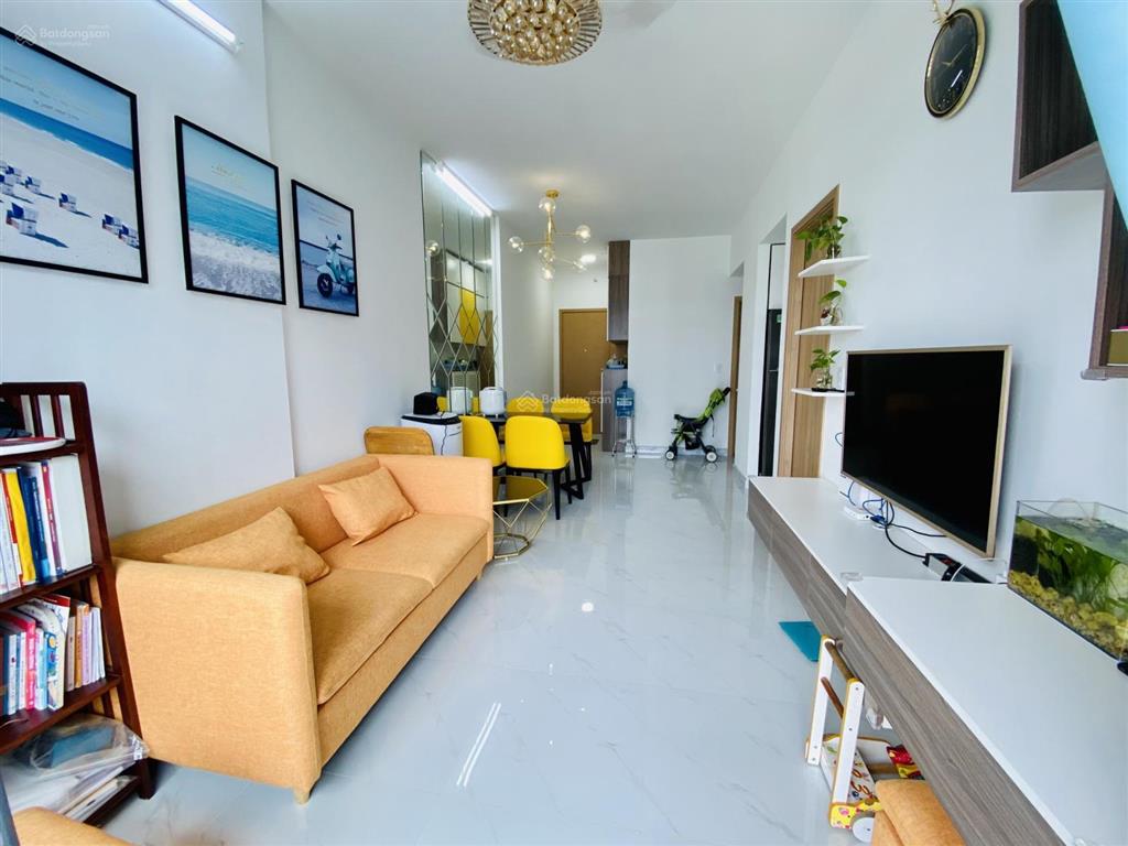 Chính chủ cần bán căn hộ sài gòn avenue 62m2 2 pn 2 wc đã có sổ giá 3,1 tỷ.  0986 584 *** (nhi)