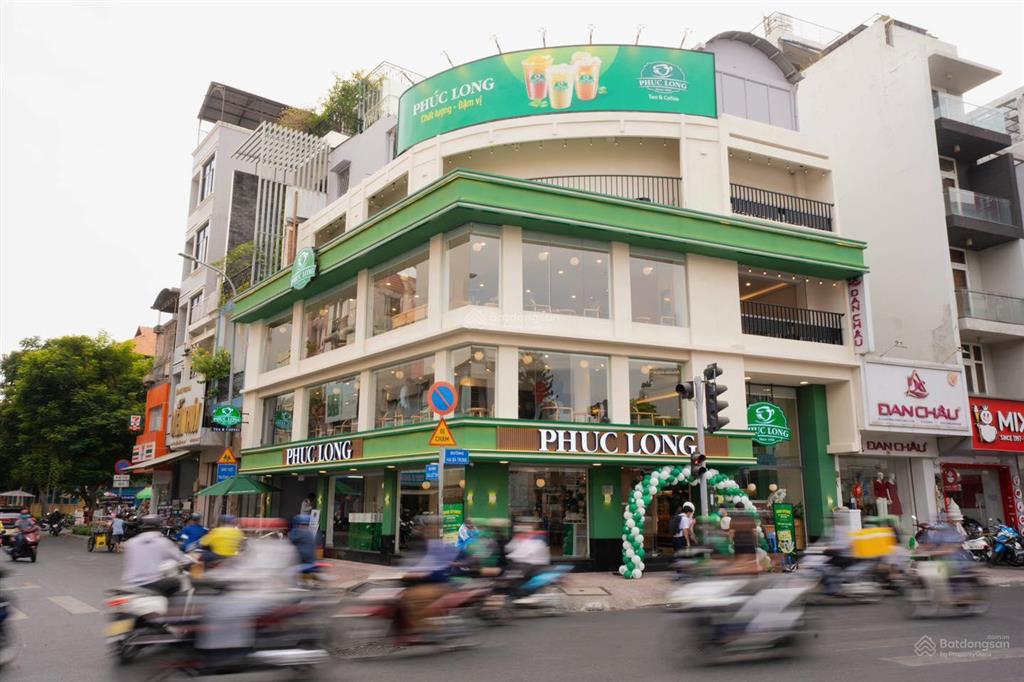 Bán nhà góc 2 mặt tiền đường cmt8  p13  quận 10. dt 7x12m, trệt 2 lầu, giá 20.5 tỷ tl