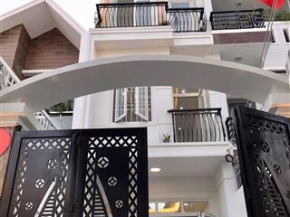 Bán nhà 3 tầng tp.vũng tàu mới 100% hẻm ô tô có sân vườn, hồ cá, view núi lớn giá tốt chỉ 6.5 tỷ