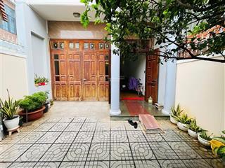Bán nhà góc 2 mặt tiền đường nguyễn thị định, tp vũng tàu full gỗ căm xe giá tốt chỉ 12 tỷ