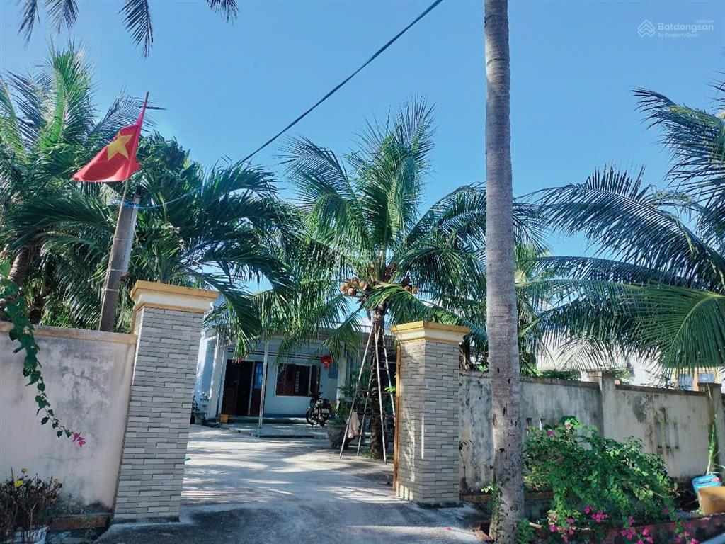 Đất có nhà mặt biển vịnh hòa siêu đẹp trực diện biển 25m mặt tiền giá tốt