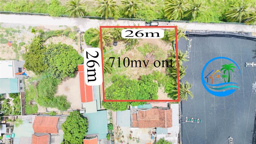 Vườn cách biển vài bước chân 710m2 giá khá tốt thổ cư 200m2 có thể lên thêm chia lô