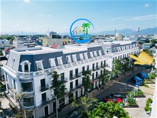 Nhà tttp quảng ngãi cũ vincom view công viên 4tầng full nội thất giá cực tốt bỏ 800tr mua ngay