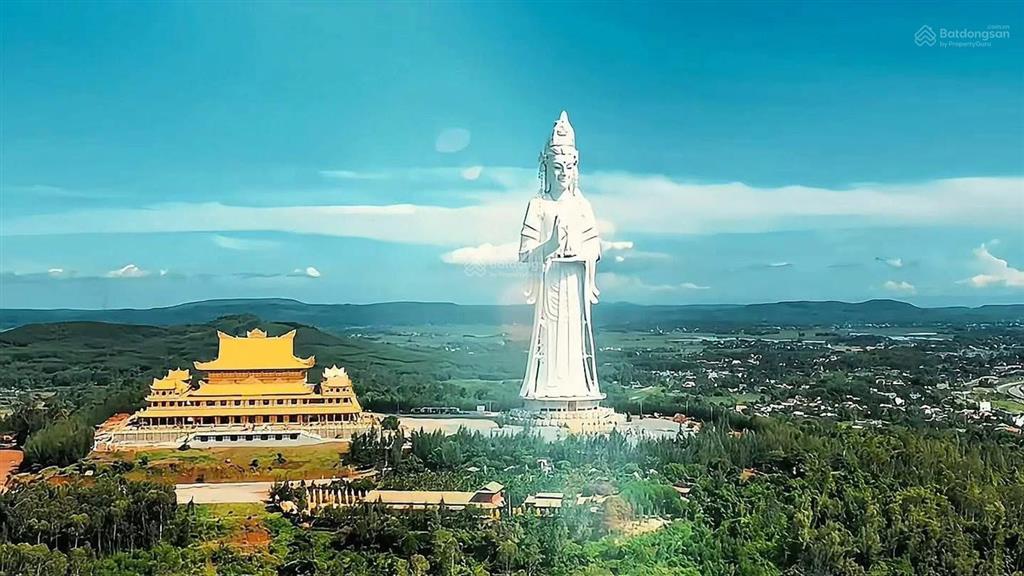 Vườn đẹp tách thửa ok ổn áp giá tốt anh chị em ạ có thổ cư, anh chị em có nhu cầu thì 