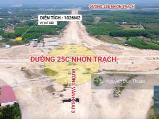 Cần bán thửa đất thổ vườn mặt tiền đường vành đai 3 nhơn trạch, đang thi công