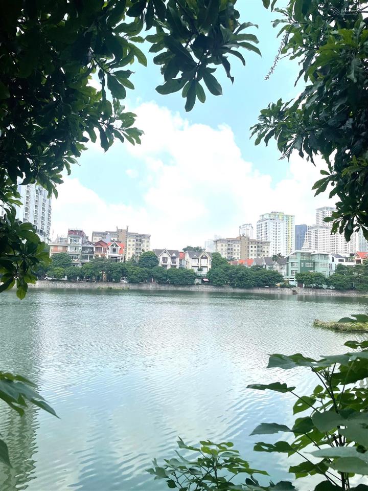 Bán biệt thự lô góc view hồ văn quán hà đông 230m2 , giá 79tỷ