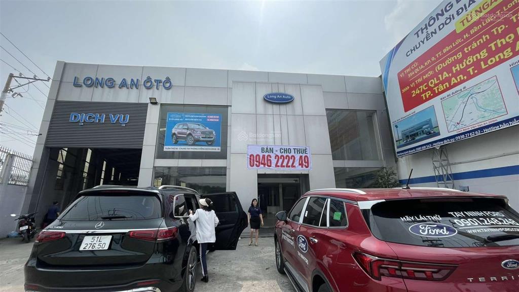 Bán showroom mặt tiền quốc lộ 1a giá tốt