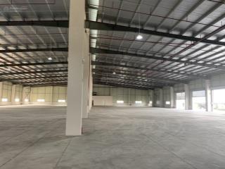 Bán dt gần 1ha, có văn phòng 500m2, ngay đường tránh phủ lý. giá bán 20 tỷ cần bán