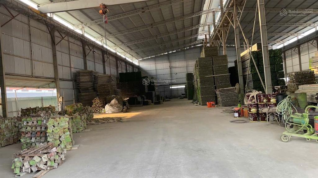 Bán đất dt 2600m² đã có nhà xưởng cẩu trục xưởng cao 8m giá chỉ có 12 tỷ
