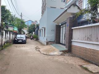 Bán đất tặng nhà hẻm xe tải quay đầu khu dân trí cao ngang đẹp 5.2m khu dân trí cao, tiện xây mới