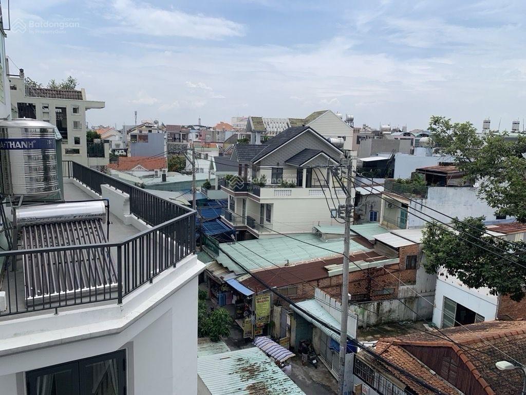 Nhà đẹp ở ngay vị trí đẹp 4 tầng mặt tiền đường 39, bình trưng tây