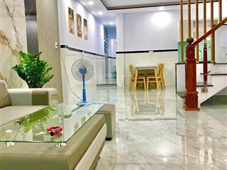 Vị trí đắc địa ít nhà bán, mặt tiền buôn bán sầm uất đường 39, 4 tầng đẹp nhà mới ở liền