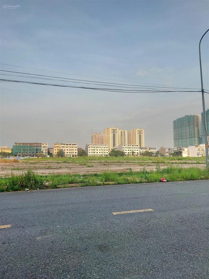 Gấp bán biệt thự gần ubnd q2 cũ nguyễn văn kỉnh tặng full thiết kế siêu đẹp. 95ty