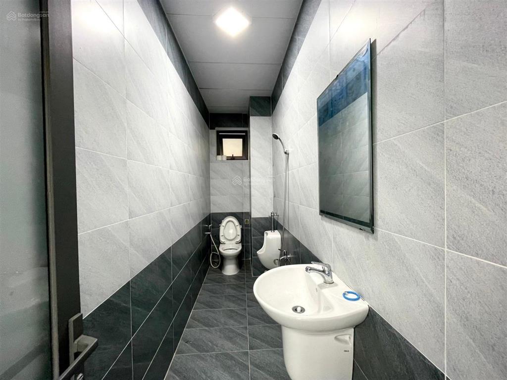 Cho thuê văn phòng kdt vạn phúc city 25m2 5tr, 40m2m 7.3tr, 80m2 10tr có thang máy, máy lạnh