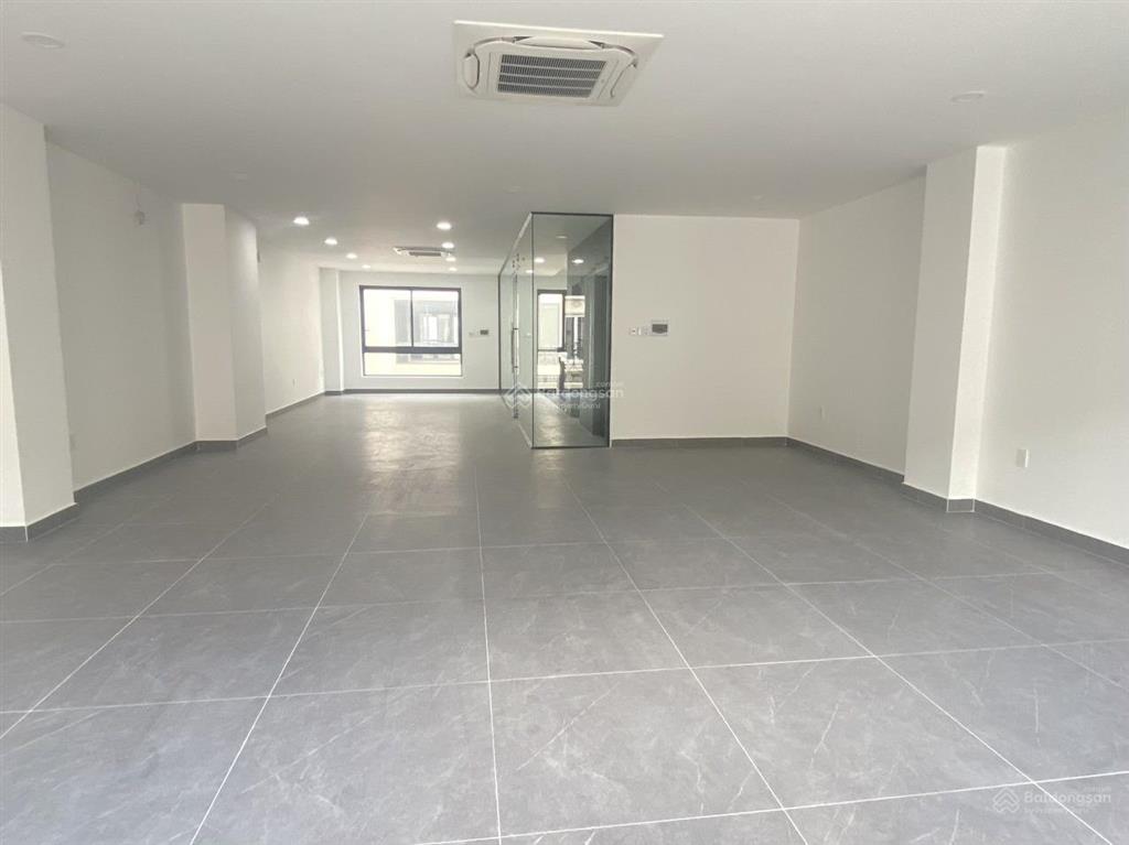 Cho thuê văn phòng kdt vạn phúc city 25m2 5tr, 40m2m 7.3tr, 80m2 10tr có thang máy, máy lạnh