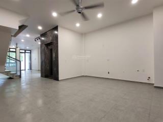 Cho thuê văn phòng kdt vạn phúc tầng trệt và lầu 1 5x22m có thang máy, máy lạnh giá 19.5tr