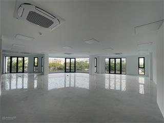 Cho thuê văn phòng kdt vạn phúc city 150m2 giá 25tr