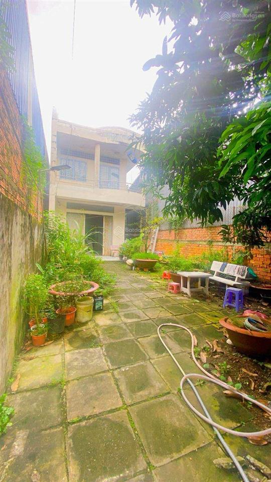 Cho thuê đất mặt tiền đường 3/2 tiện làm văn phòng