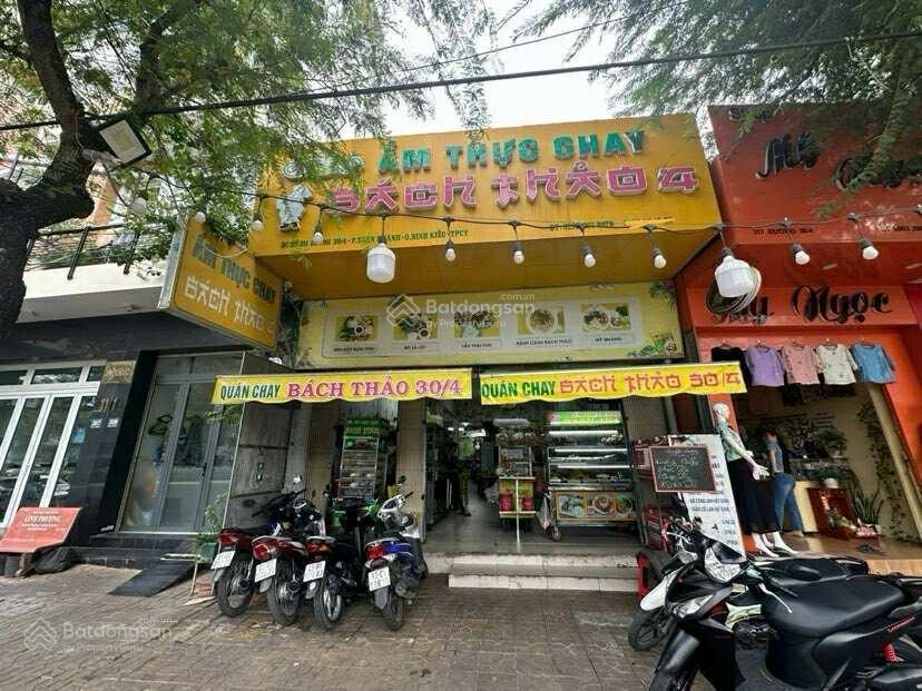 Cho thuê nhà ngang 6m mặt tiền đường 30/4 tiện văn phòng 35 triệu