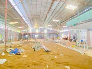 Cho thuê kho 850 m2 có điện 3 pha đường phạm hùng 26 triệu