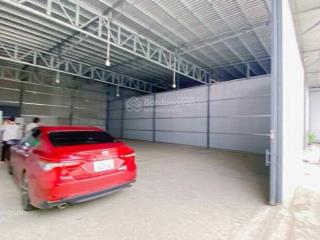 Cho thuê kho 300 m2 đường nguyễn văn linh 12 triệu