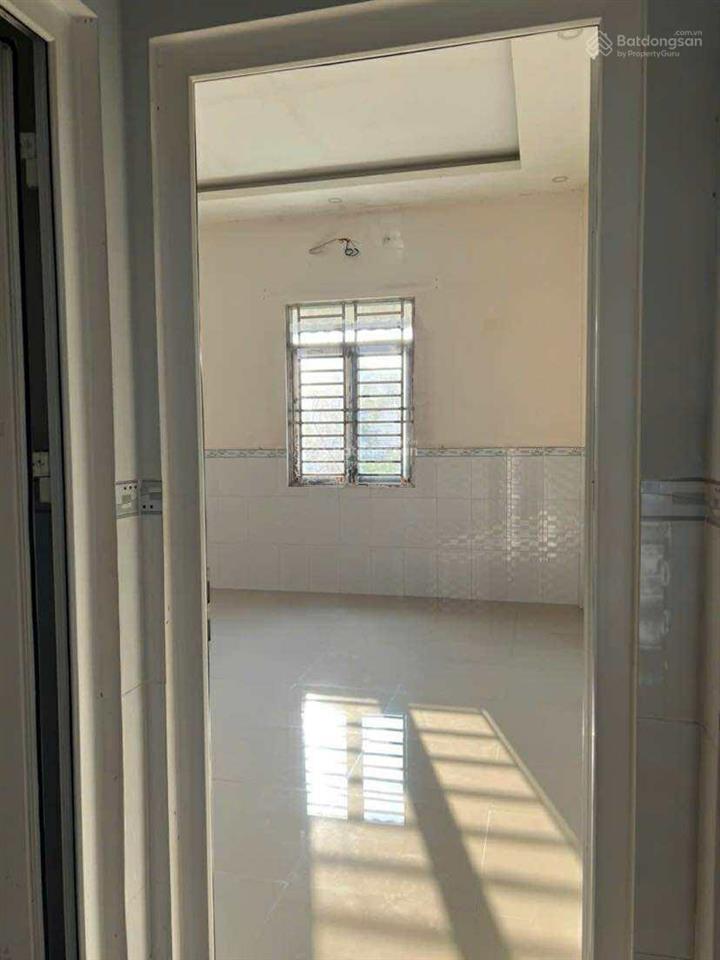 Cho thuê nhà 4 phòng ngủ khu diệu hiền 7 triệu