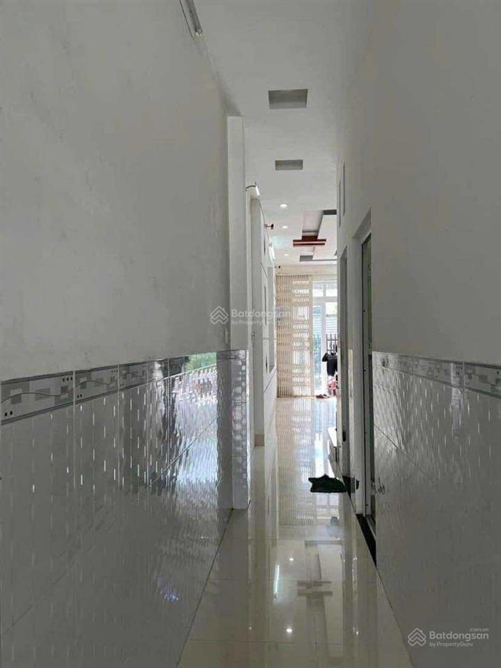 Cho thuê nhà 4 phòng ngủ khu diệu hiền 7 triệu