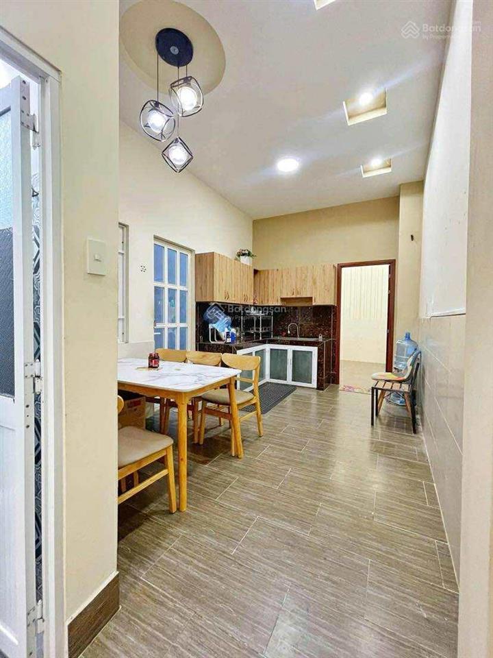 Bán nhà 3 phòng ngủ trục chính hẻm 3 mậu thân