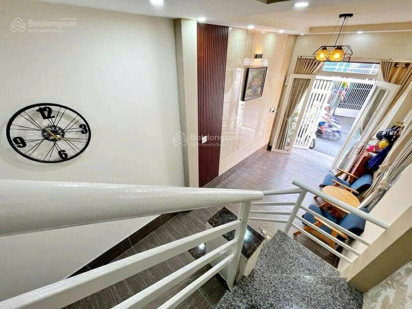 Bán nhà 3 phòng ngủ trục chính hẻm 3 mậu thân