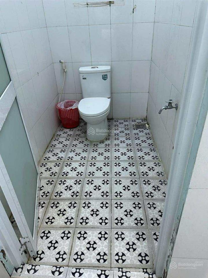 Cho thuê kho 1.300 m2 mặt tiền quốc lộ 61c có văn phòng 50 triệu