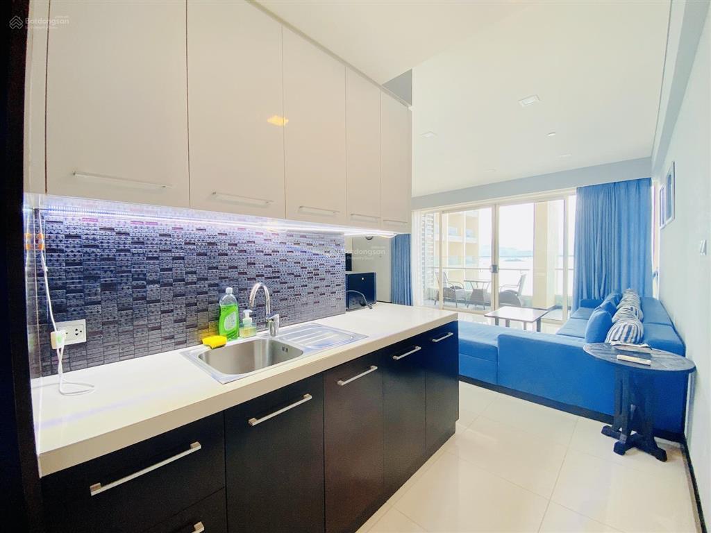 Bán lại căn hộ 2 phòng ngủ the costa nha trang, pháp lý sổ hồng, nội thất sang trọng, view biển