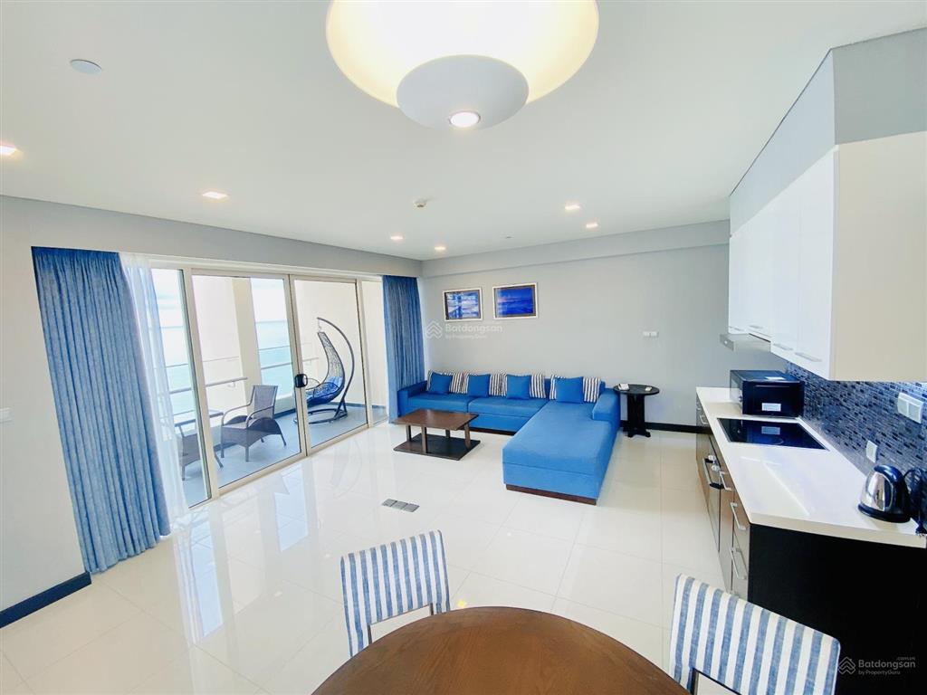 Bán lại căn hộ 2 phòng ngủ the costa nha trang, pháp lý sổ hồng, nội thất sang trọng, view biển