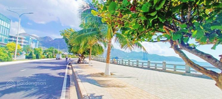 Bán đất vị trí siêu đẹp, phù hợp xây căn hộ khách sạn.