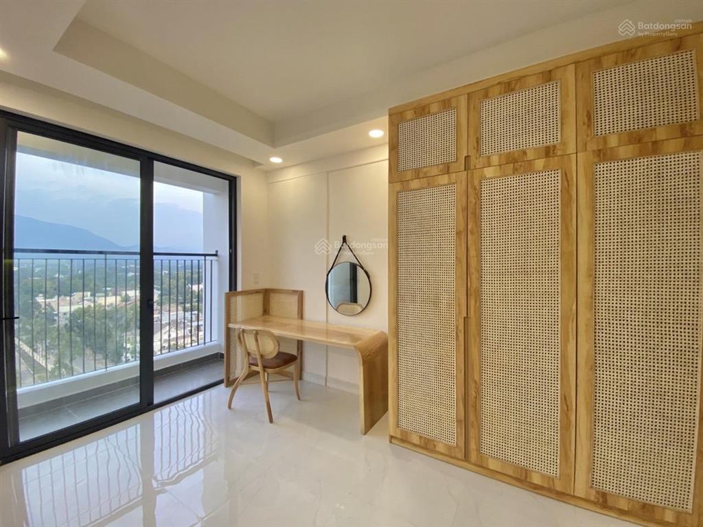 Bán osimi phú mỹ 43m2 kèm nội thất chuyên gia đang thuê 8tr/ tháng. view núi.