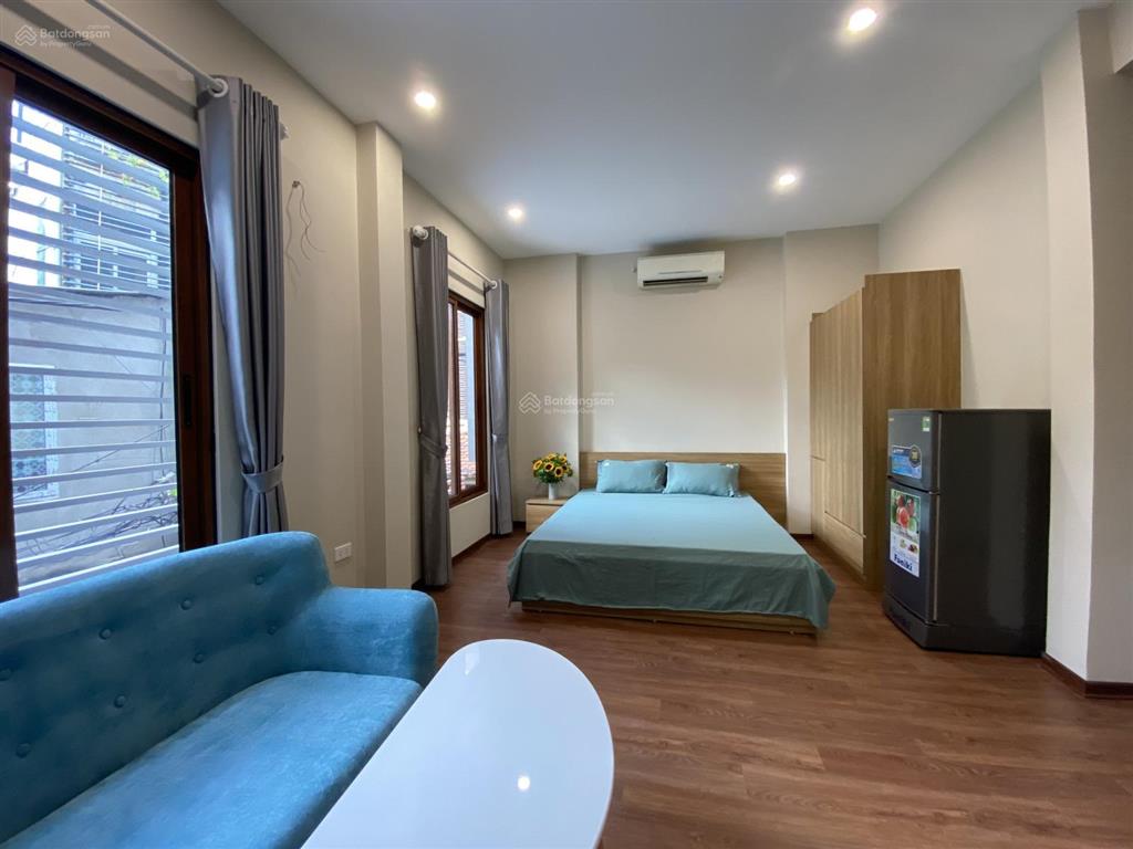 Chung cư tại duy tân mới đẹp, 50m2, 1 ngủ 1 khách, ban công máy giặt phơi đồ riêng, giá cực tốt
