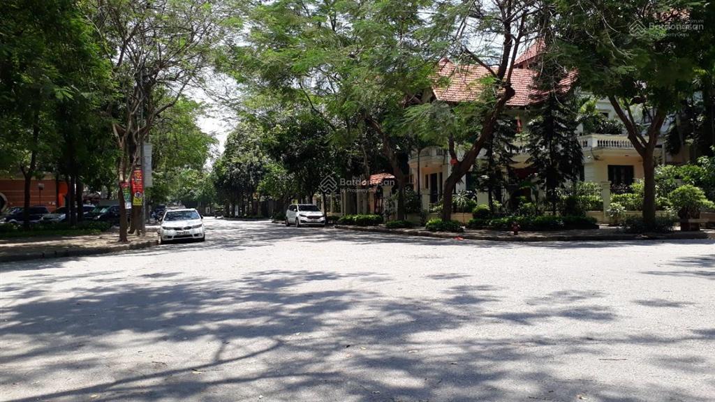 Chính chủ bán biệt thự mới khu bắc linh đàm lô góc 276m2, mặt tiền rộng 27m, 4 tầng, giá 63tỷ