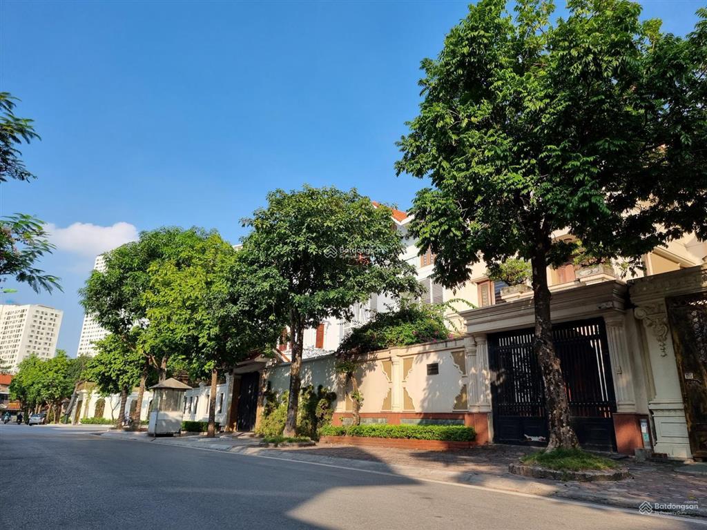 Cho thuê biệt thự linh đàm d dt 250m2  45tr/th, xây 4.5 tầng, đã hoàn thiện mới