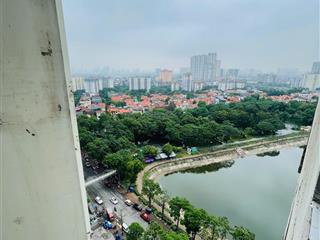 Chủ nhà chuyển căn to hơn nên cần bán gấp căn 63m thiết kế 2 ngủ 2 vs view ghé hồ siêu mát thoáng