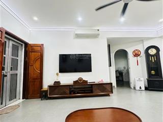 Chinh chủ cần bán căn 120m nhà đẹp full nội thất toà nơ 2 bán đảo linh đàm khu đô thị siêu mát