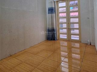 Nhà sổ riêng hẻm thông trần hưng đạo ra bùi viện dt 2.5x4m 3 lầu hoàn công