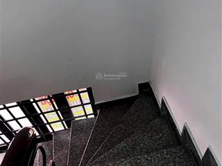 Cho thuê phòng đầy đủ tiện nghi 4,5tr/th. gần trường văn lang đặng thùy trâm