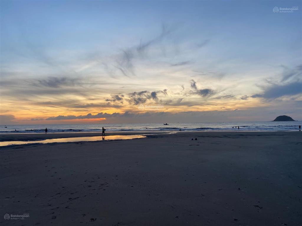 Bán đất mt hùng vương, tx lagi, bình thuận, dt 5x38m, 6x32m, 6x47m, 10x113m giá từ 2.5 tỷ/lô